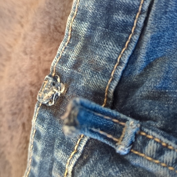 Retired Woman's Levi's Jeans 518 Super low Size 14inches/28cm estimate - Picture 5 of 10